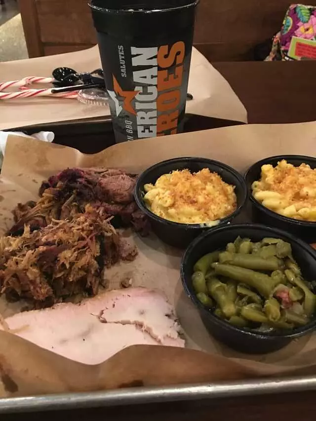 Mission BBQ